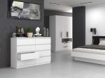 Komoda Malvína M8 140 bílá Komoda Malvína M8 140 bílá