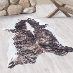Kusový koberec Etosha 4113 brown (tvar kožešiny) - 150x200 tvar kožešiny cm Kusový koberec Etosha 4113 brown (tvar kožešiny) - 150x200 tvar kožešiny cm