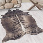 Kusový koberec Etosha 4115 brown (tvar kožešiny) - 150x200 tvar kožešiny cm Kusový koberec Etosha 4115 brown (tvar kožešiny) - 150x200 tvar kožešiny cm