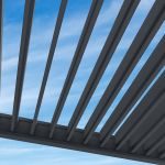 Bioklimatická pergola INTRO PLUS 6x3 m - do stěny Bioklimatická pergola INTRO PLUS 6x3 m - do stěny