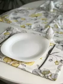 Prostírání na stůl VĚTVIČKA ŽLUTÁ 30x45 CM Prostírání na stůl VĚTVIČKA ŽLUTÁ 30x45 CM