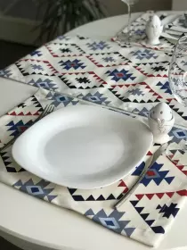 Prostírání na stůl KŘIŽÁK 2 30x45 CM Prostírání na stůl KŘIŽÁK 2 30x45 CM