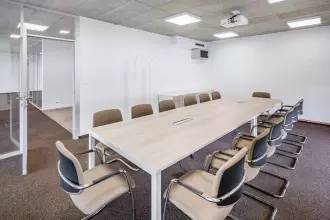 Konferenční stůl SMART LINE- NVV Konferenční stůl SMART LINE- NVV